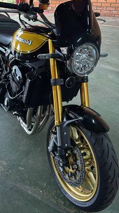 KAWASAKI Z900RS R EDITION 